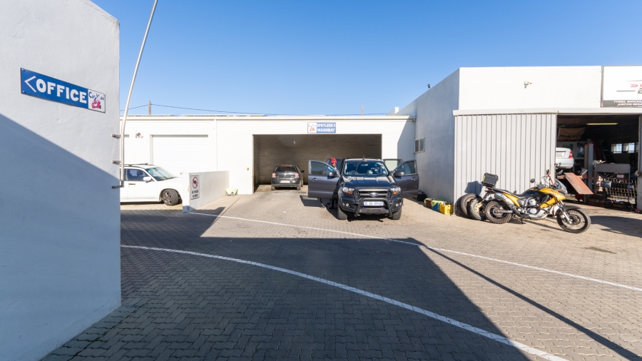 Commercial Property for Sale in Struisbaai Western Cape